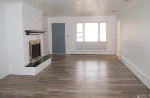 440 William St, Piscataway NJ  08854-6050 exterior