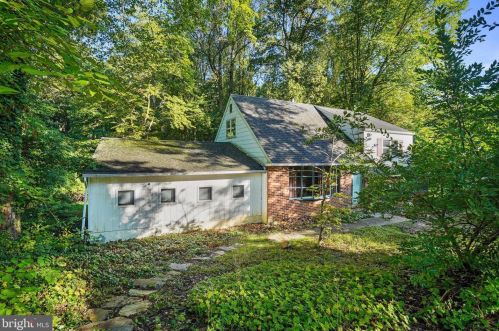 1435 Poorhouse Rd, Downingtown, PA 19335-3641