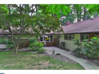 1093 Kingsley Rd, Meadowbrook, PA 19046-3337
