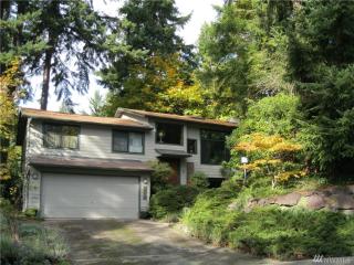8209 172nd Ave, Redmond WA  98052-3902 exterior