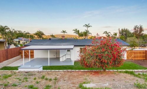 1839 Yettford Rd, Vista CA  92083-7728 exterior