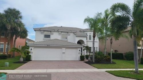 2217 Ridgewood Cir, West Palm Beach, FL 33411-6155