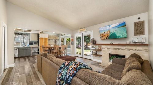 6044 Gregory St, San Bernardino, CA 92407-2174