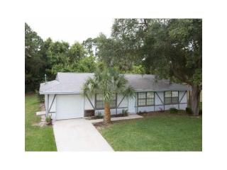725 Jordan Ave, Sebastian, FL 32958-4837