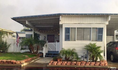 106 Yorktown, Newport Beach, CA 92660-6144