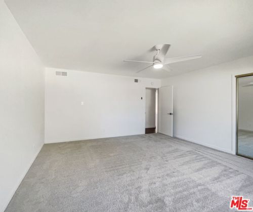 8050 Cherrystone Ave, Van Nuys CA  91402-5415 exterior