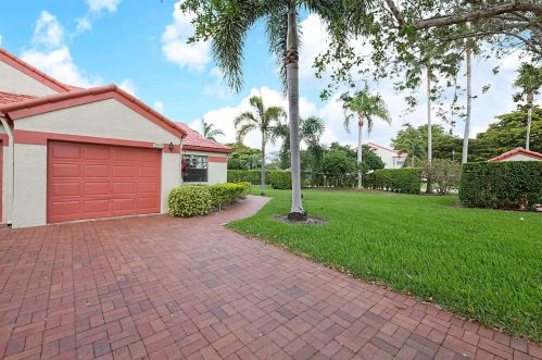 7684 Lexington Club Blvd, Delray Beach, FL 33446-3965
