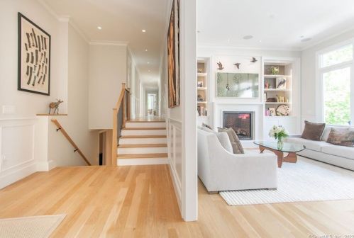 20 Hidden Brook Dr, Brookfield Center CT  06804-1306 exterior