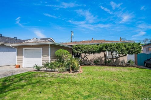 2902 Nipomo Ave, Long Beach, CA 90815-1503