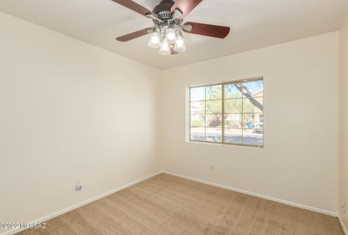 6871 Tombstone Way, Tucson AZ 85743-1057 exterior