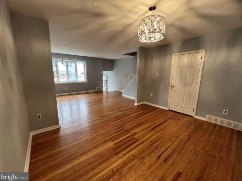 3632 Hereford Ln, Philadelphia, PA 19114-1909