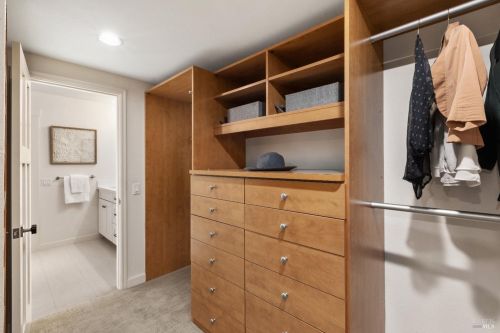 16 Eucalyptus Knoll St, Mill Valley CA  94941-2287 exterior