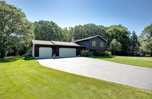 18625 146th St, Otsego, MN 55330-3217
