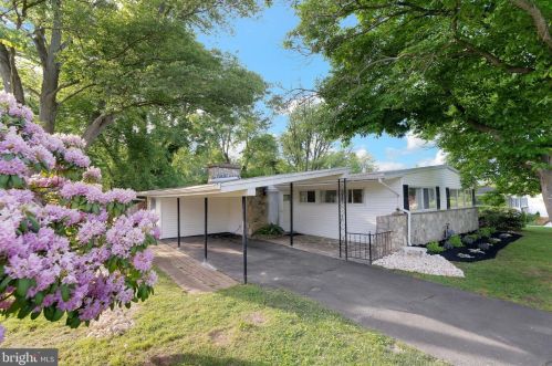 513 Paddock Rd, Prospectville, PA 19002-5220
