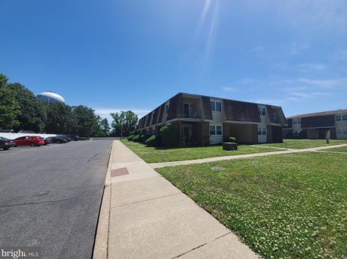 29 Florence Tollgate Pl, Florence NJ  exterior