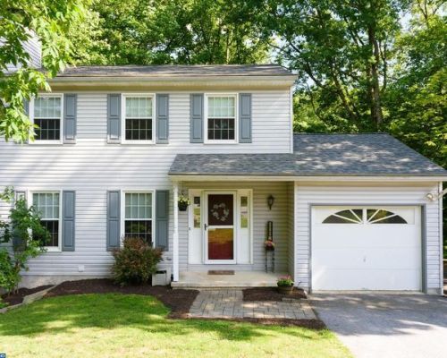 1118 Vermont Ln, Downingtown, PA 19335-3813