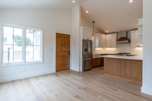 731 Eardley Ave, Del Monte Park CA  93950-4623 exterior