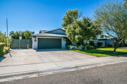 4457 Corrine Dr, Glendale, AZ 85304-2129