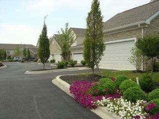 4860 Noor Dr, Dublin OH  43016-7442 exterior