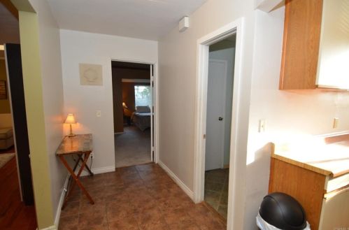 1160 Grand Ave, San Diego CA 92109-4272 exterior