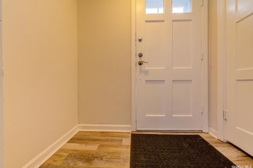 45 Barbara St, Floral Park NY  11003-3603 exterior