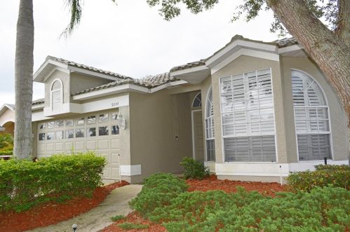 9244 Souchak Dr, New Port Richey, FL 34655-4636