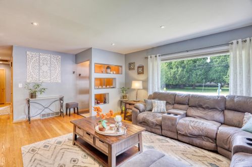 13565 Cold Spring Rd, Waukesha, WI 53151-6959