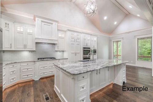 301 Sheridan Ln, Bentonville AR  72712-3453 exterior