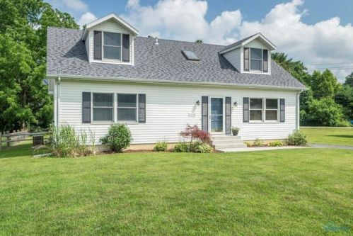 11118 Temperance Ave, Whitehouse, OH 43571-9620