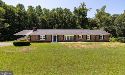 8284 Eden Dr, Owens VA  22485-4127 exterior