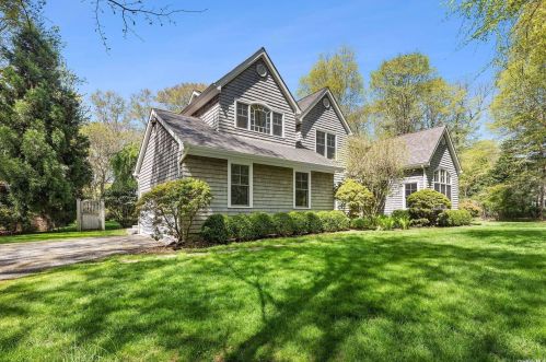7 Ruffed Grouse Ct, East Hampton, NY 11937-3913