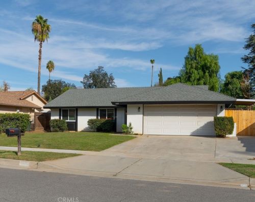 462 Jefferson St, Redlands CA  92374-3997 exterior