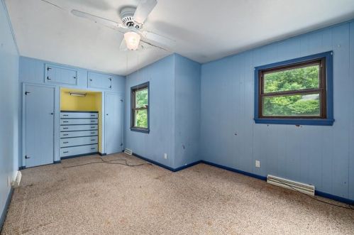 523 Wright Rd, New Kensington PA  15068-9231 exterior