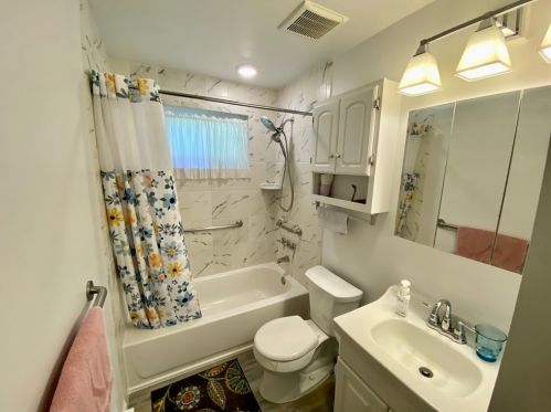 1521 Sycamore St, South Connellsville PA  15425-4954 exterior