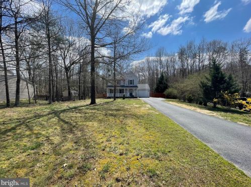 3414 Overview Dr, Fredericksburg, VA 22408-8784