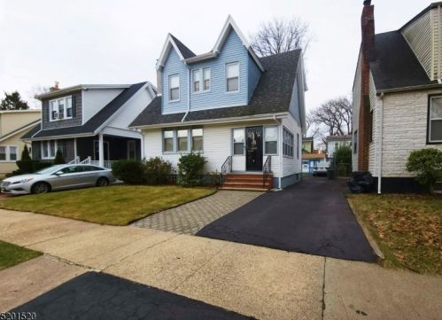 174 Oak St, East Orange NJ  07018-2712 exterior