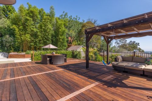 919 Holly Rd, Belmont, CA 94002-2216