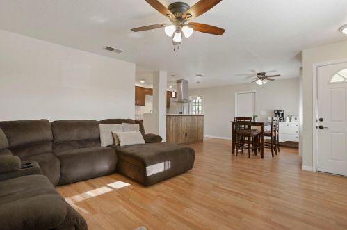 6148 San Juan Ct, Riverbank CA  95367-2742 exterior