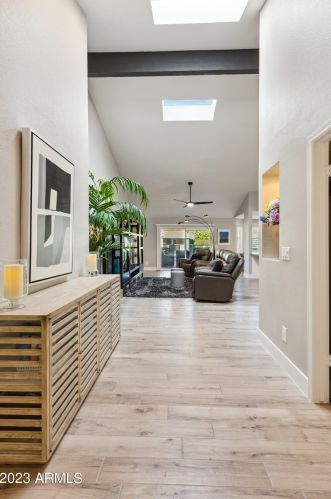 10530 Topaz Cir, Scottsdale, AZ 85258-4920