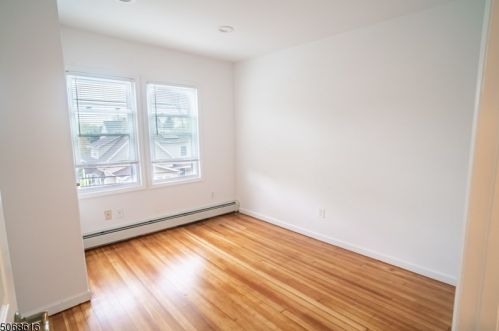 61 Grove Ave, Verona NJ  07044-1612 exterior