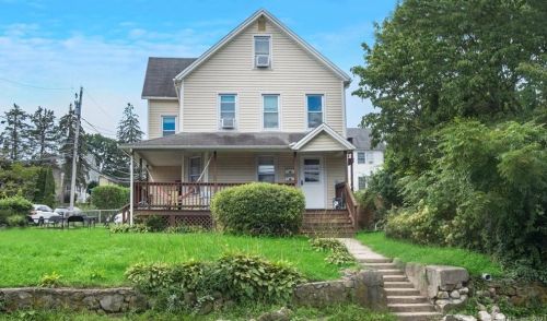 40 Spring Hill Ave, Norwalk, CT 06850-3027
