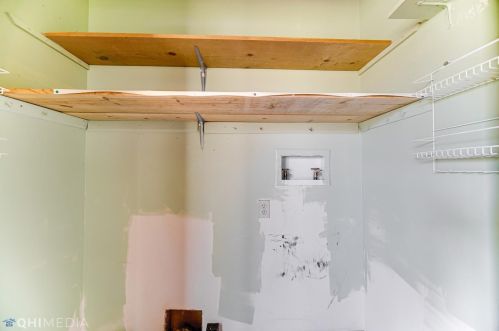 2302 Shaker Dr, Valpo IN  46383-3249 exterior