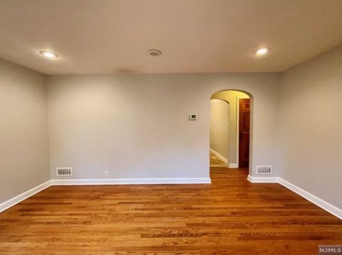 71 Virginia Ave, Dumont NJ  07628-1901 exterior