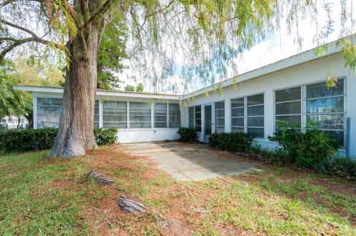 108 Lyons Bay Rd, Nokomis FL 34275-3015 exterior