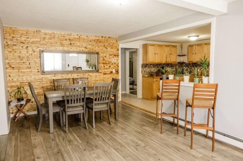 12 Haslam St, North Providence RI  02904-3218 exterior