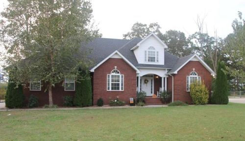 201 Oak Hollow Rd, Manchester, TN 37355-2578