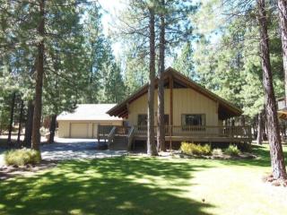 14421 Sage Ct, Black Butte Ranch, OR 97759-3112