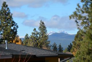 19059 Mt Mcloughlin Ln, Bend OR  97701-6594 exterior