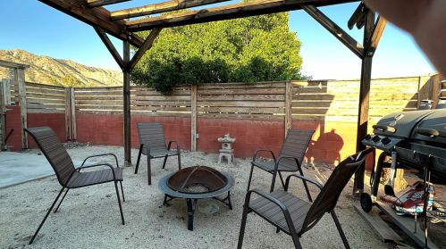 9805 Verbena Dr, Desert Hot Springs CA  92240-1908 exterior