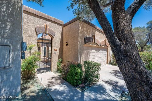 1432 Calle Gallego, Tucson, AZ 85745-2770